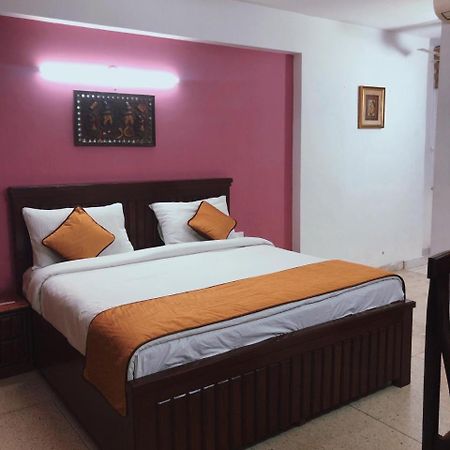 Awasthi Kozi Stays B&B - Closest To Vfs Νέο Δελχί Εξωτερικό φωτογραφία