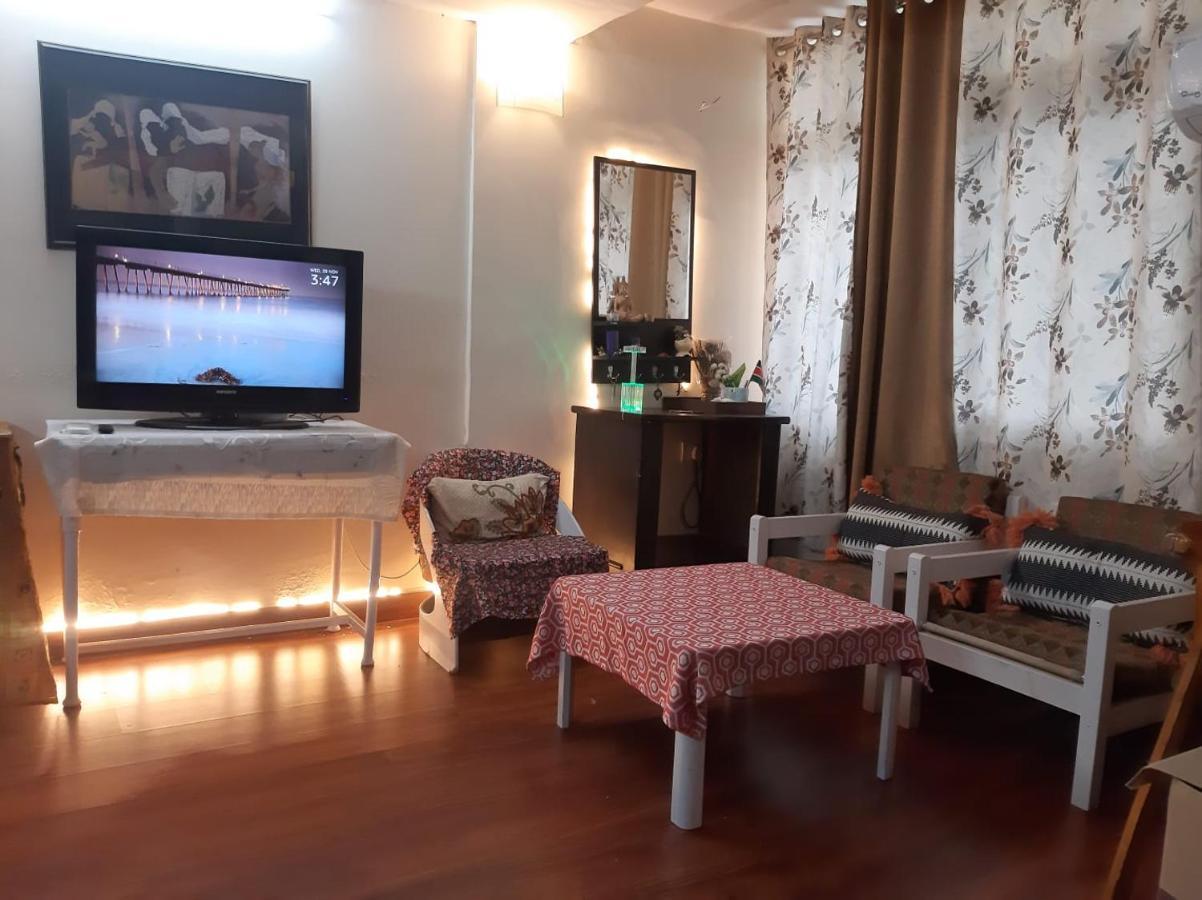 Awasthi Kozi Stays B&B - Closest To Vfs Νέο Δελχί Εξωτερικό φωτογραφία