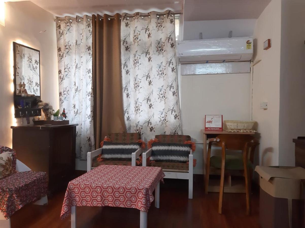 Awasthi Kozi Stays B&B - Closest To Vfs Νέο Δελχί Εξωτερικό φωτογραφία